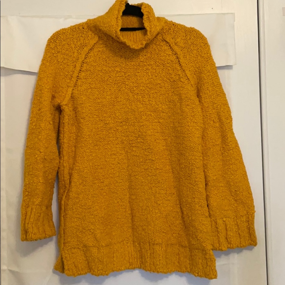 Gorgeous Yellow Sweater